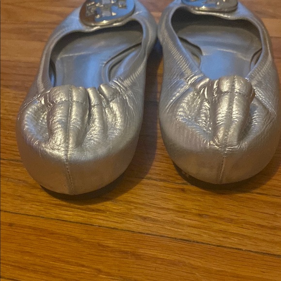 Tory Burch Silver Ballet Flats Woman 7 1/2 - Picture 5 of 7